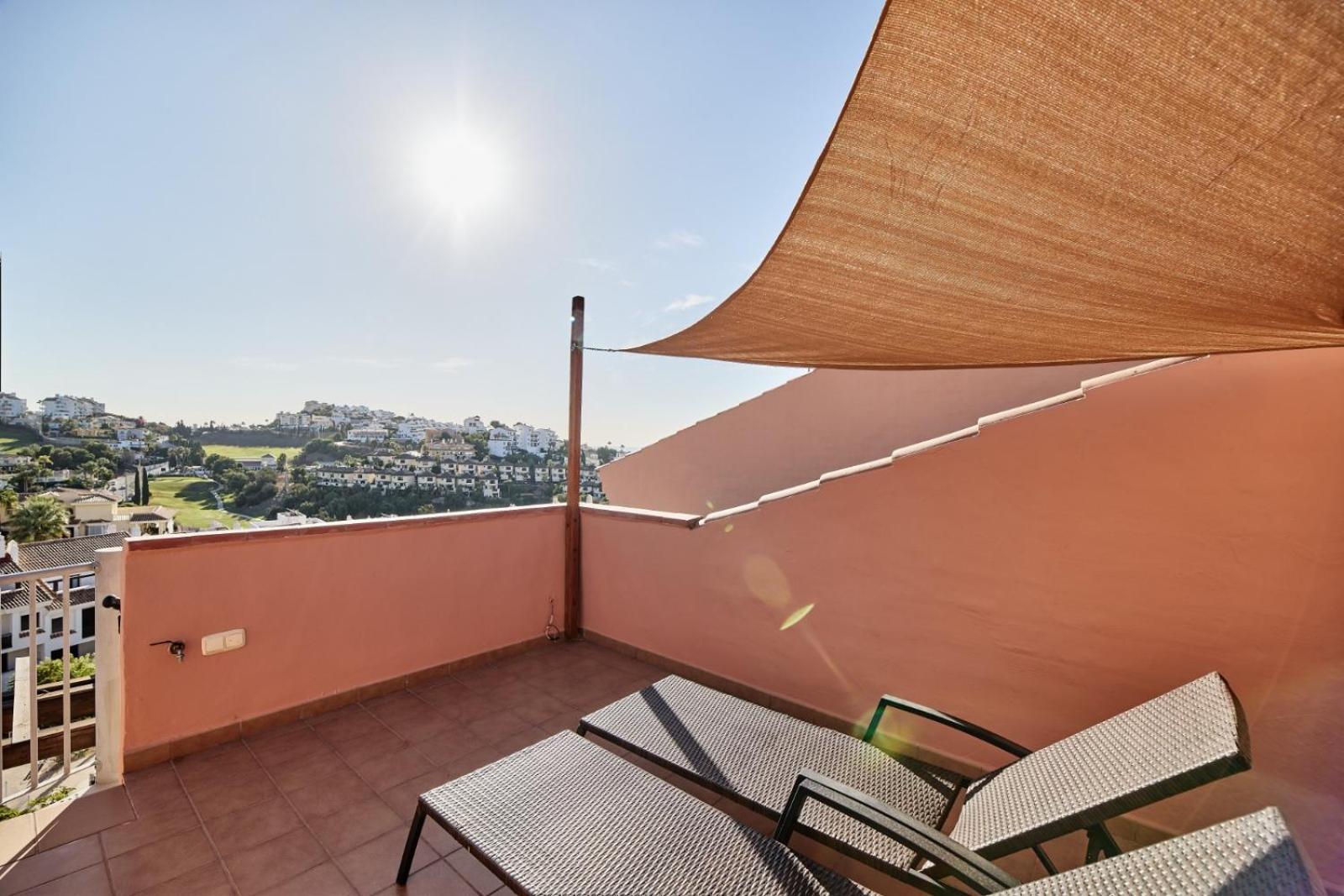Cozy Penthouse Riviera Del Sol Apartment มาลากา ภายนอก รูปภาพ